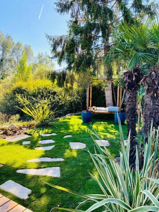 Cottage, Lodge & Spa Prouilly Экстерьер фото